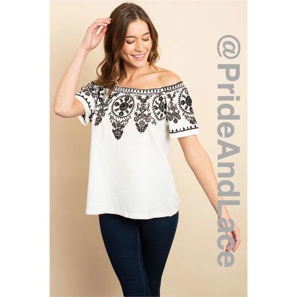 LAST 1️⃣ 🤍IVORY BLACK OFF THE SHOULDER TOP - Picture 1 of 7